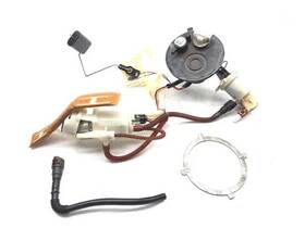 75076-08a Harley-davidson Gas Fuel Tank Pump 2010 Road King Classic Flhrc 3200