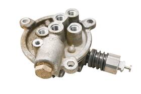 K7591-11133 Kubota 15 Rtv X 1100 C Hydraulic Pump Control Valve Assembly